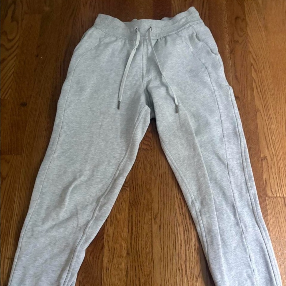 lululemon joggers